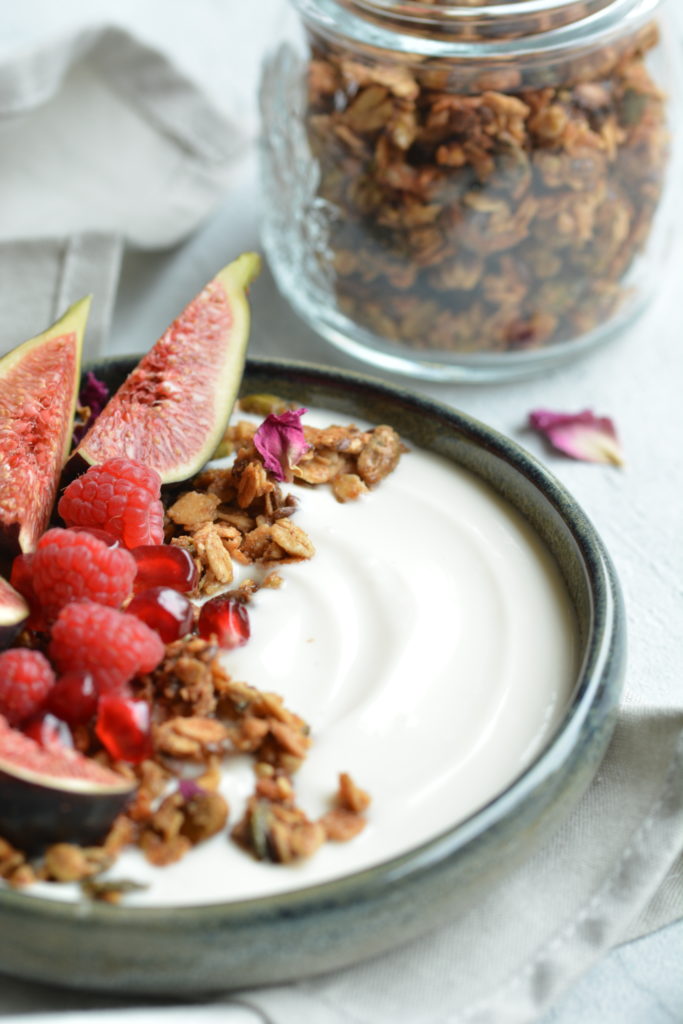 tahini granola