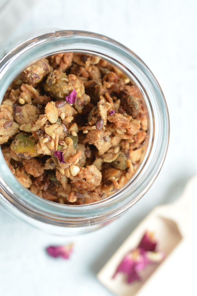 tahini granola