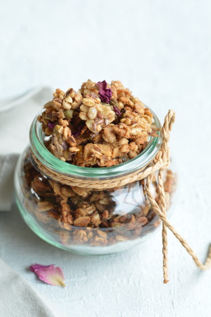 tahini granola
